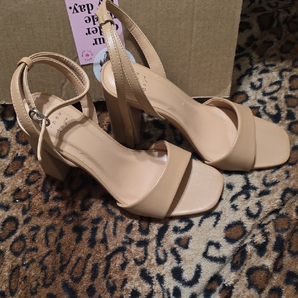 a new day Tan Strappy Heels - Picture 3 of 4